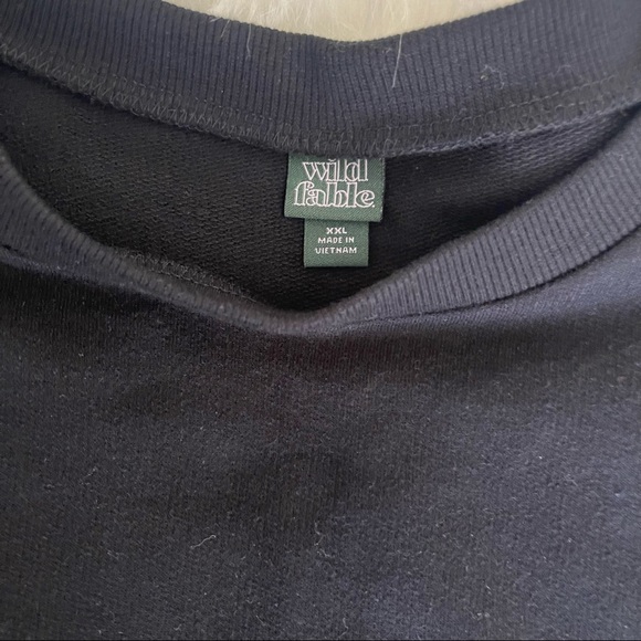 Wild Fable Women’s Sweatshirt - Picture 2 of 4